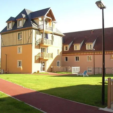 شقة فندقية Odalys La Ferme De Deauville 3*