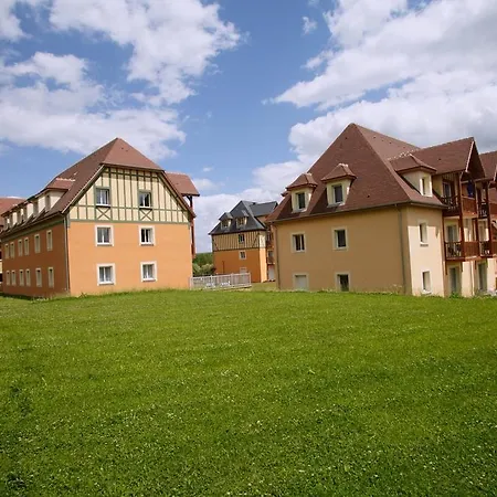 Odalys La Ferme De Deauville 3* سانت أرنولت