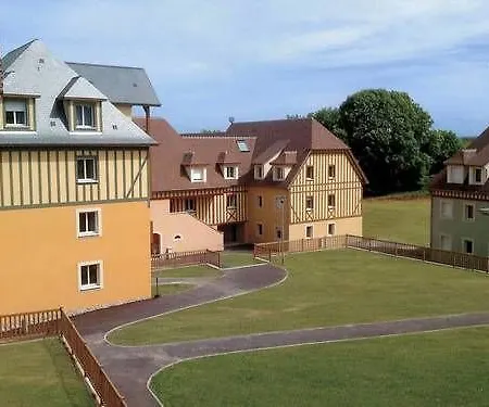 Odalys La Ferme De Deauville Appart hôtel